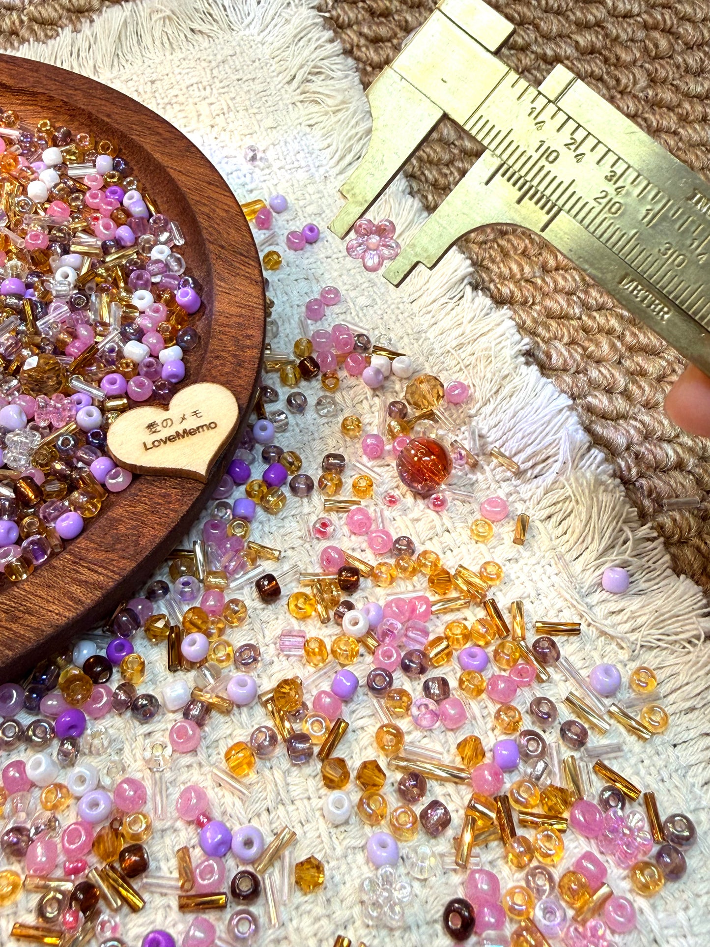 愛のメモ|紫の金魚姫|ミックスビーズ30g/ 60g|011# ビーズキット、材料セット、ミックス米ビーズ