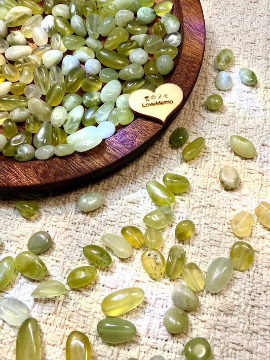 愛のメモ｜ミルクフォーム・グレープ ｜天然石 約15粒｜101# ビーズ、材料セット、ペンダン、チャーム、ハンドメイド