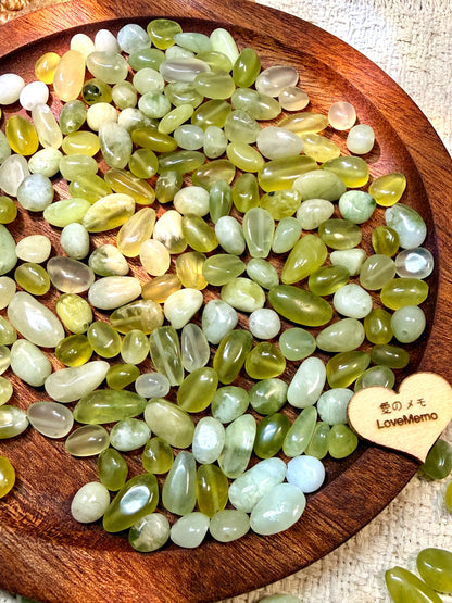 愛のメモ｜ミルクフォーム・グレープ ｜天然石 約15粒｜101# ビーズ、材料セット、ペンダン、チャーム、ハンドメイド