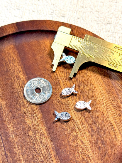 愛のメモ｜メタルミニフィッシュ｜横穴ビーズ／エンドチャーム｜2タイプ ビーズ、材料セット、ペンダン、チャーム、ハンドメイド