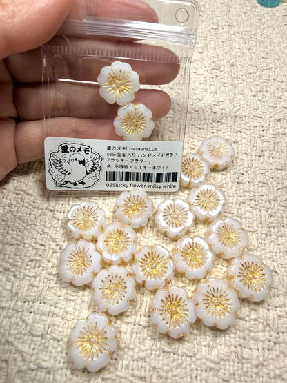 愛のメモ｜描金ラッキーフラワー｜手作り琉璃ビーズ｜2個入り（全5色）ビーズ、材料セット、ペンダン、チャーム、ハンドメイド