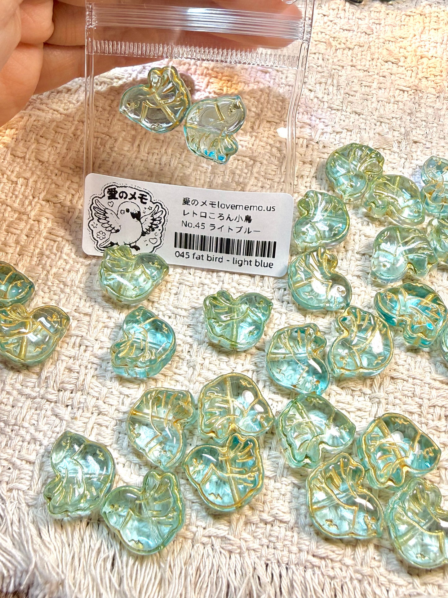 愛のメモ｜レトロころん小鳥｜金彩琉璃ビーズ｜2粒入り（全8色）ビーズ、材料セット、ペンダン、チャーム、ハンドメイド