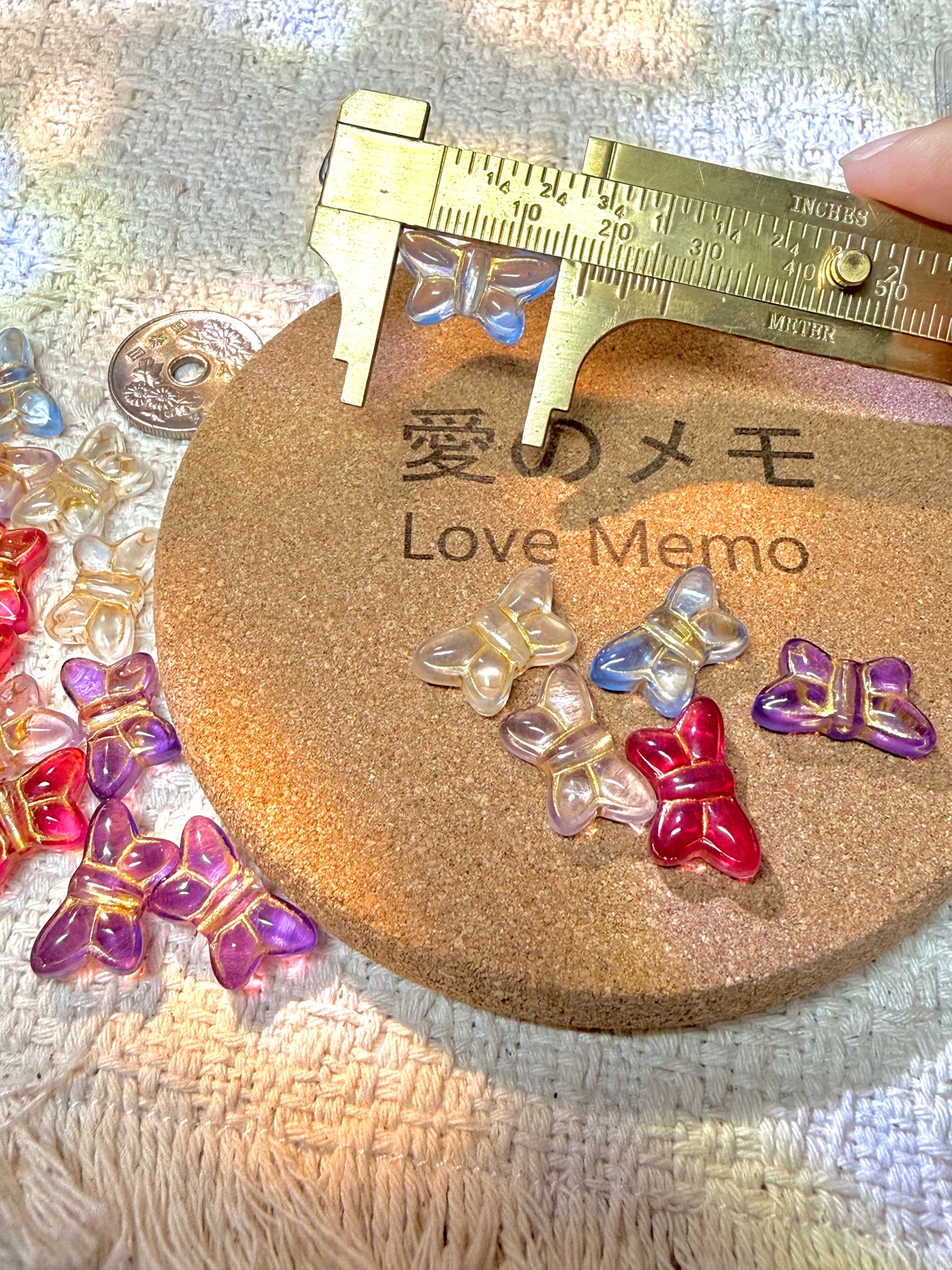 愛のメモ｜描金バタフライ｜手作り琉璃ビーズ｜2粒入り（全5色）ビーズ、材料セット、ペンダン、チャーム、ハンドメイド