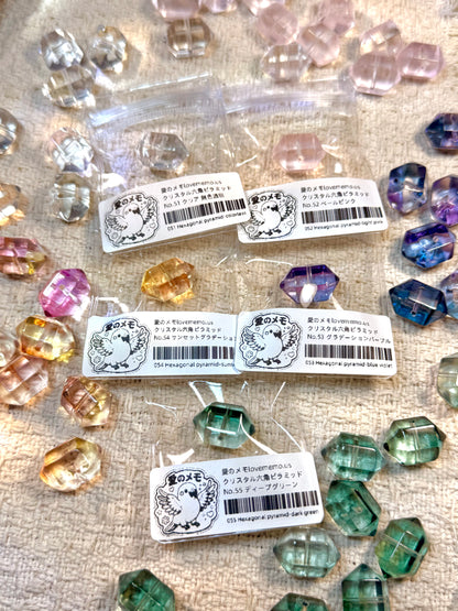 愛のメモ｜クリスタル六角ピラミッド｜1粒入り（全5色）ビーズ、材料セット、ペンダン、チャーム、ハンドメイド
