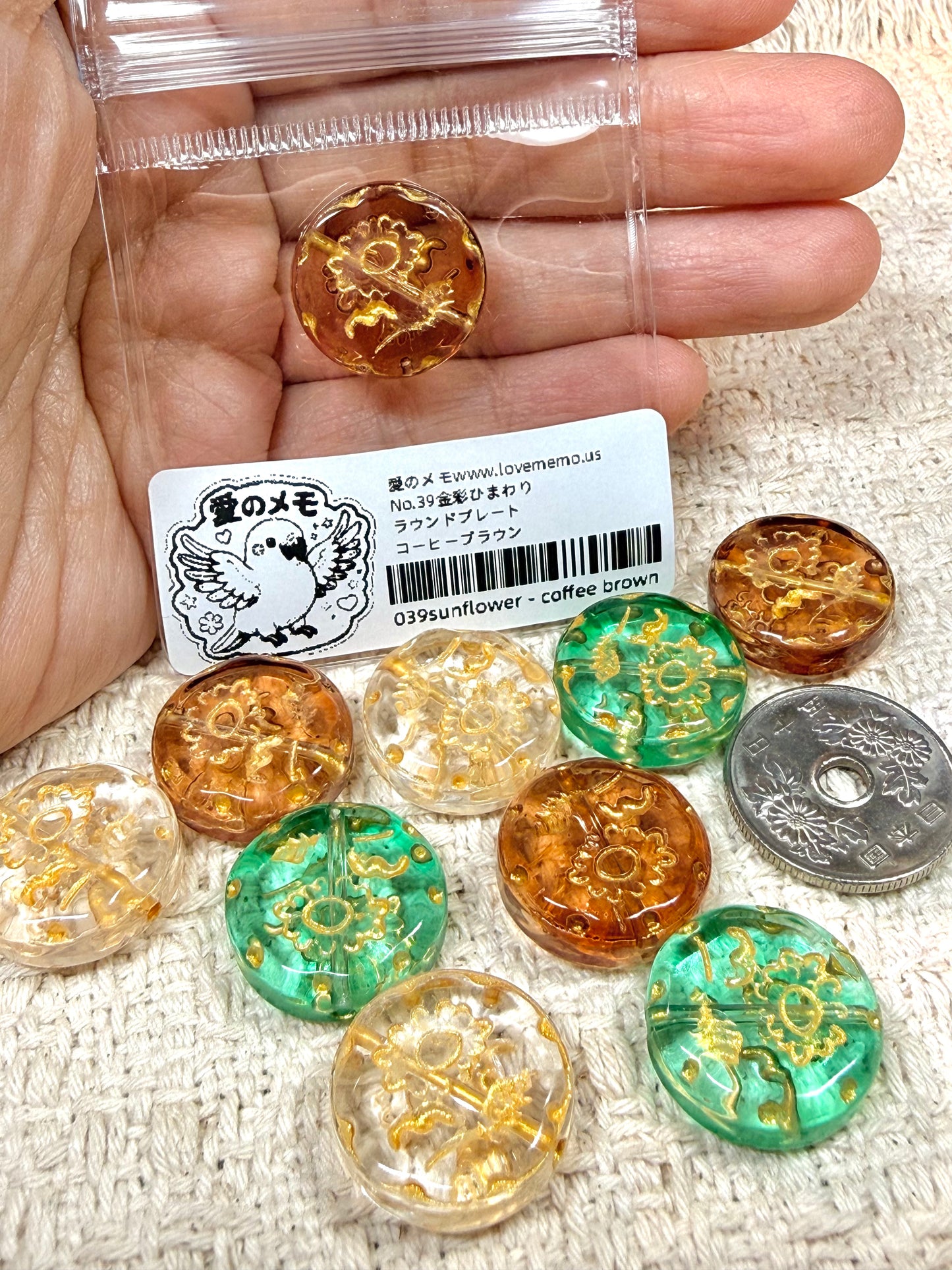 愛のメモ｜金彩ひまわりラウンドプレート｜手作り琉璃｜1粒入り（全3色）ビーズ、材料セット、ペンダン、チャーム、ハンドメイド